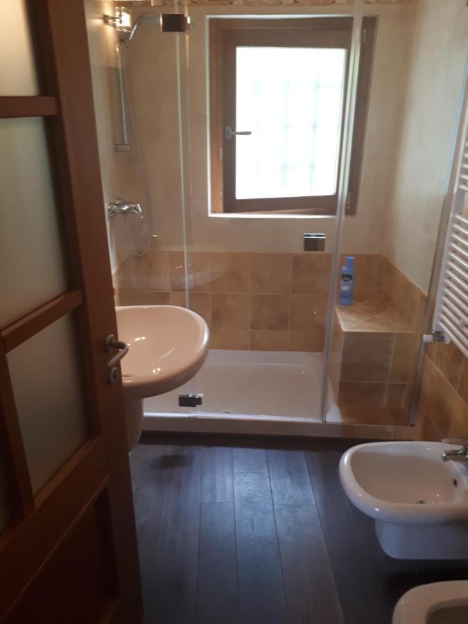 Villa Silvi piscina sauna e hot tub Perledo Esterno foto